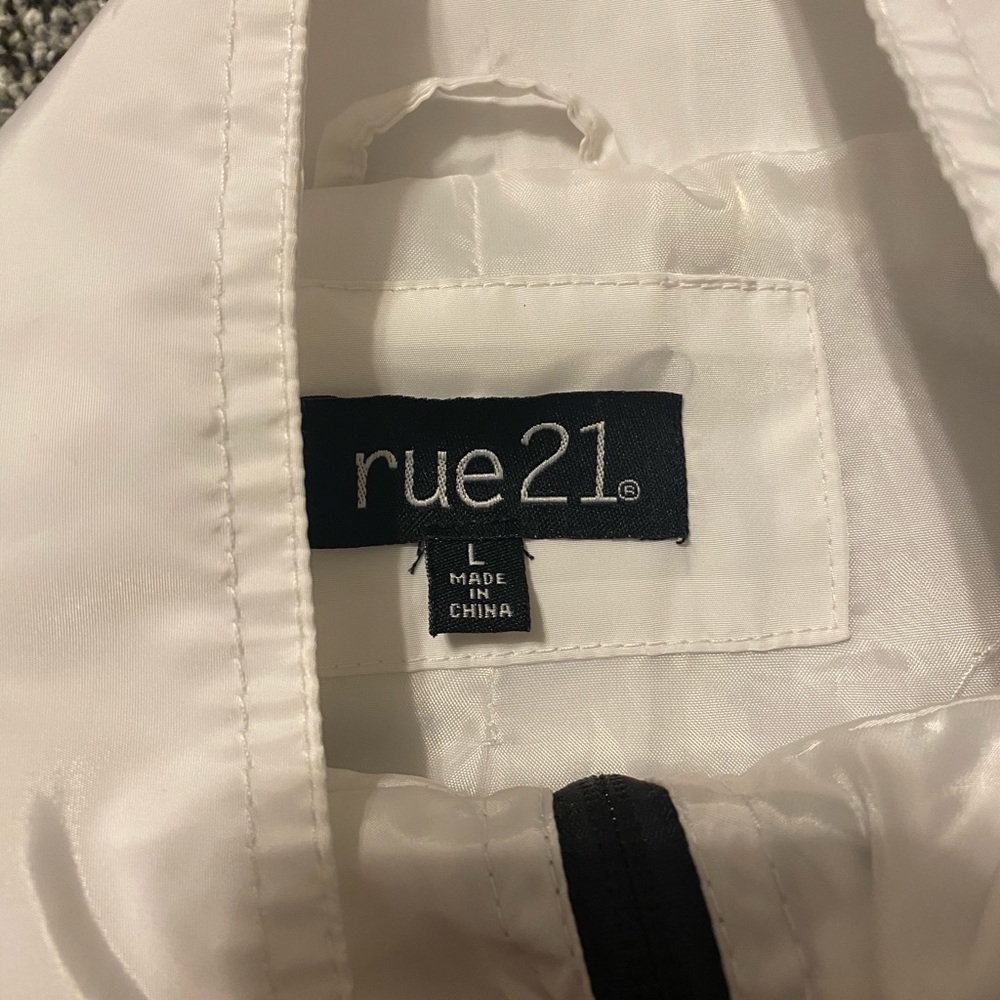 Cropped jacket - Picture 2 of 2